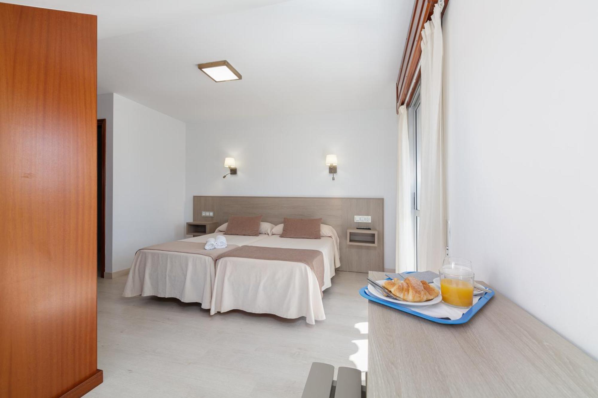 Hotel Gaivota Montalvo Exterior photo
