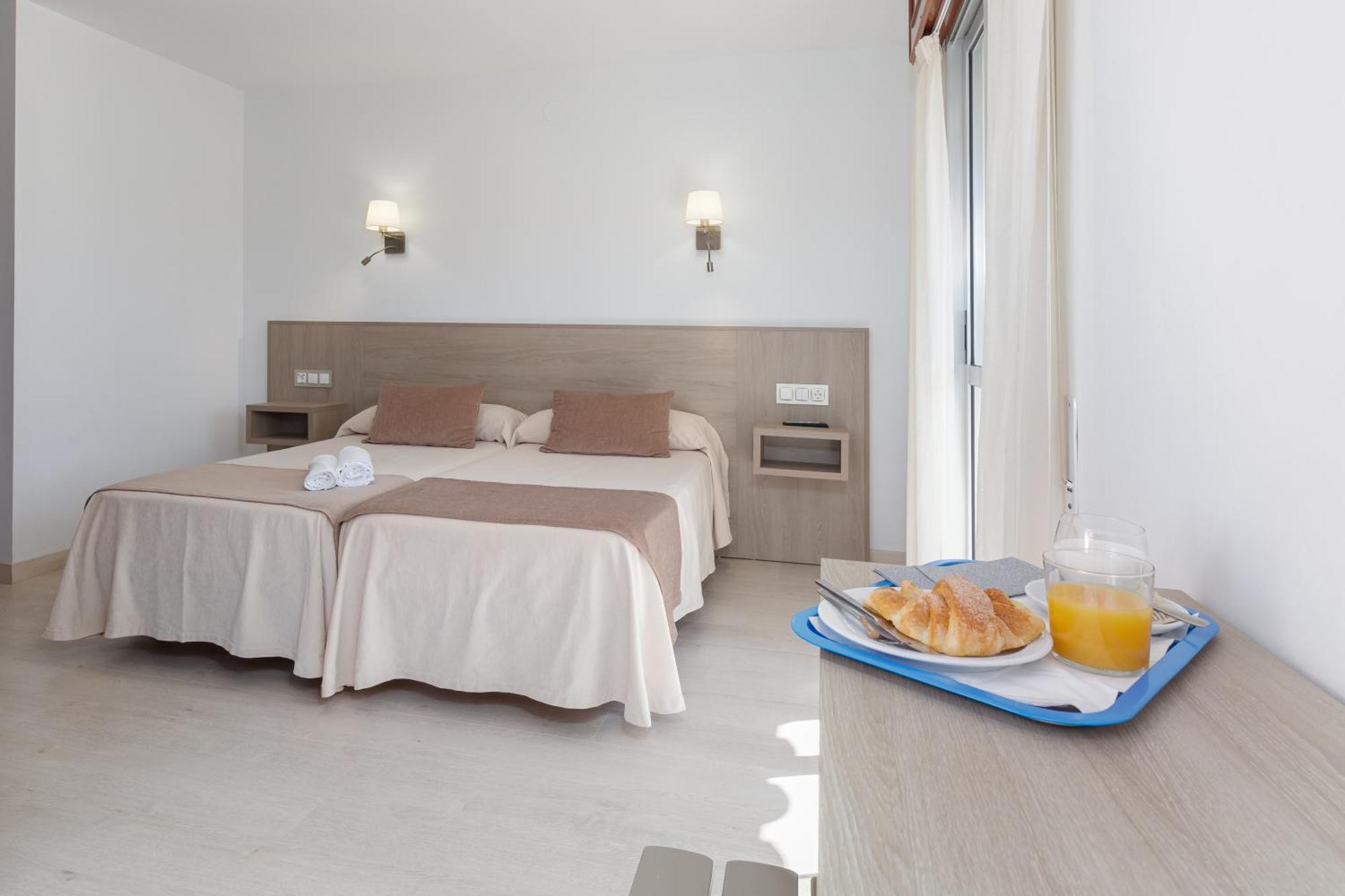 Hotel Gaivota Montalvo Exterior photo
