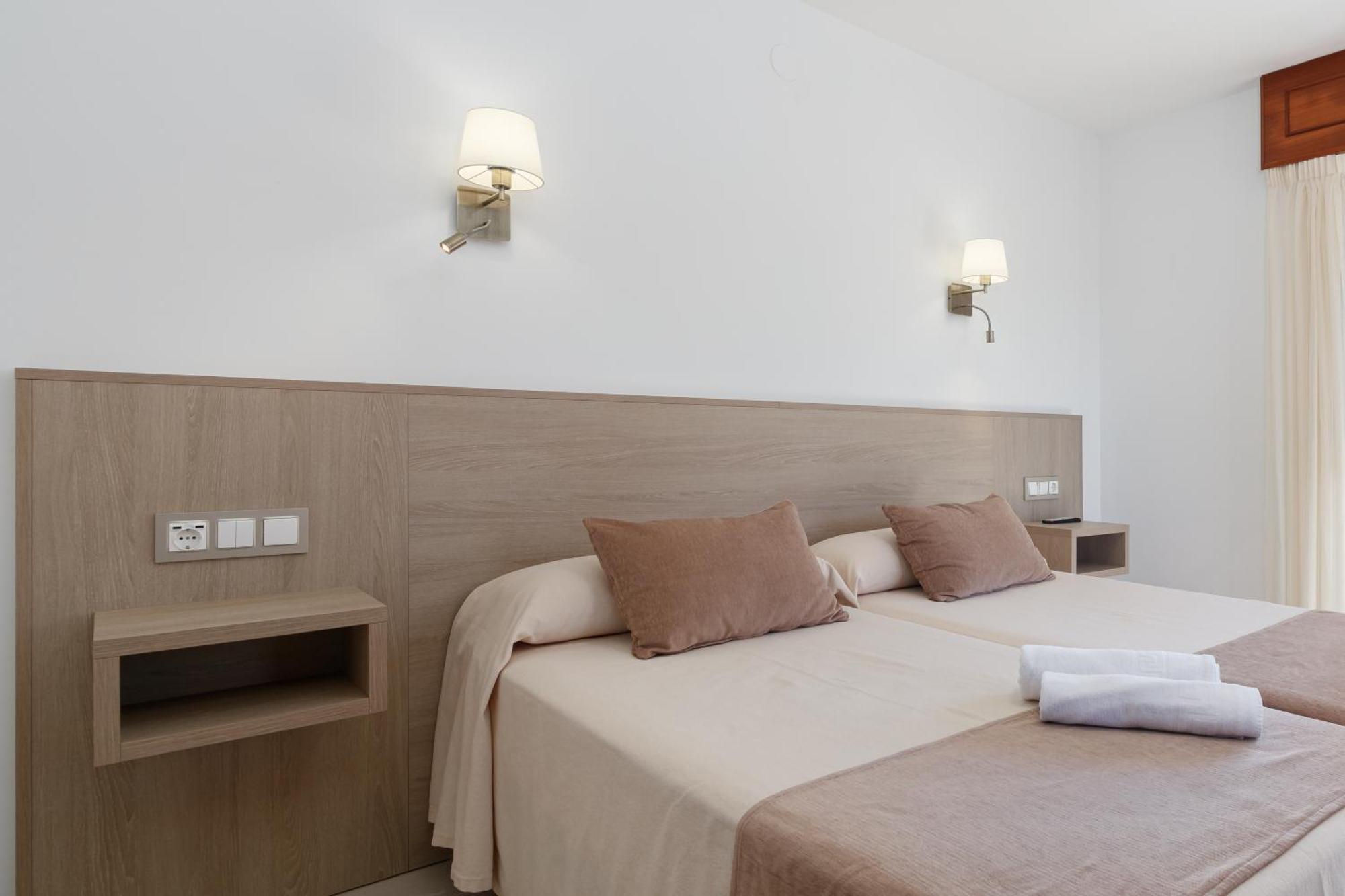 Hotel Gaivota Montalvo Exterior photo
