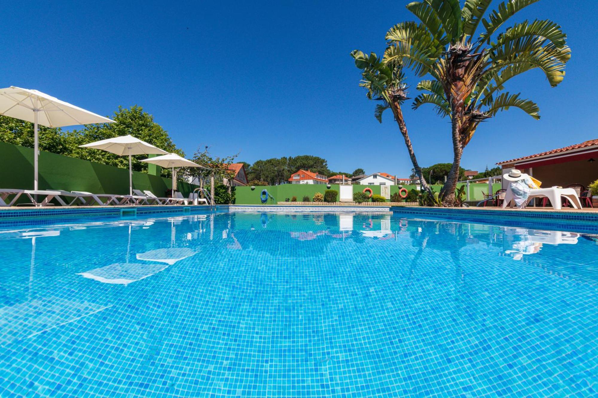 Hotel Gaivota Montalvo Exterior photo